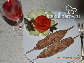 lyulya-kebab-gotov-2287634-8353728