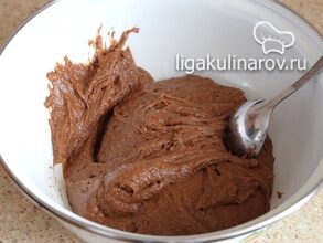 dobavit-smes-kakao-poroshka-i-muki-k-maslyanoy-smesi-horosho-vzbit-2275044