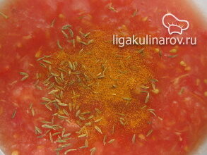 dobavte-v-tomaty-i-chesnok-specii-2240763