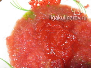 izmelchit-pomidory-v-pyure-2128302