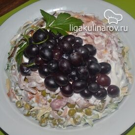 salat-s-kopchenoy-kuricey-2168181-3509707