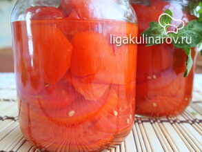 tomaty-v-duhovke-v-banke-2208903